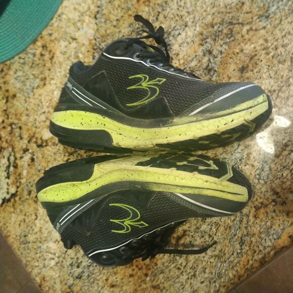 Gdefy Gravity Defyer Mighty Walk Shoes Women Black Neon Green SZ 8.5 - Picture 7 of 12